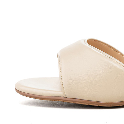 фото Босоножки женские instreet