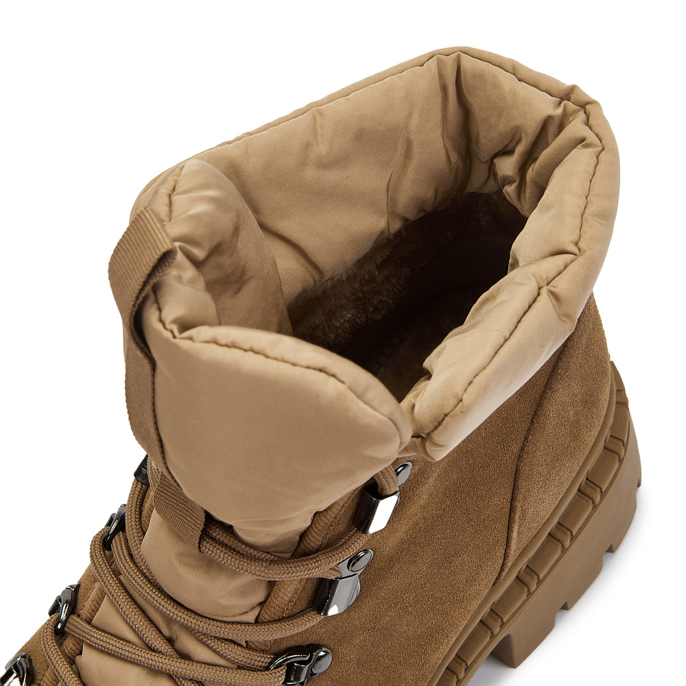 

Thomas Munz, Бежевый