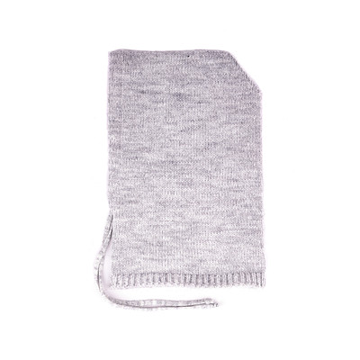 Капор женщины INSTREET