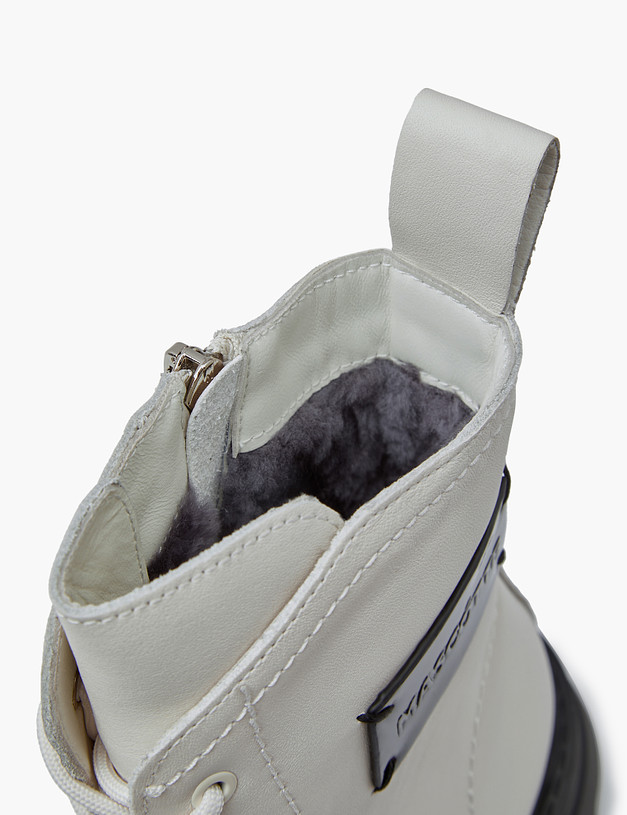Белые женские зимние ботинки с контрастной подошвой MASCOTTE 58-321931-4156M | ракурс 6