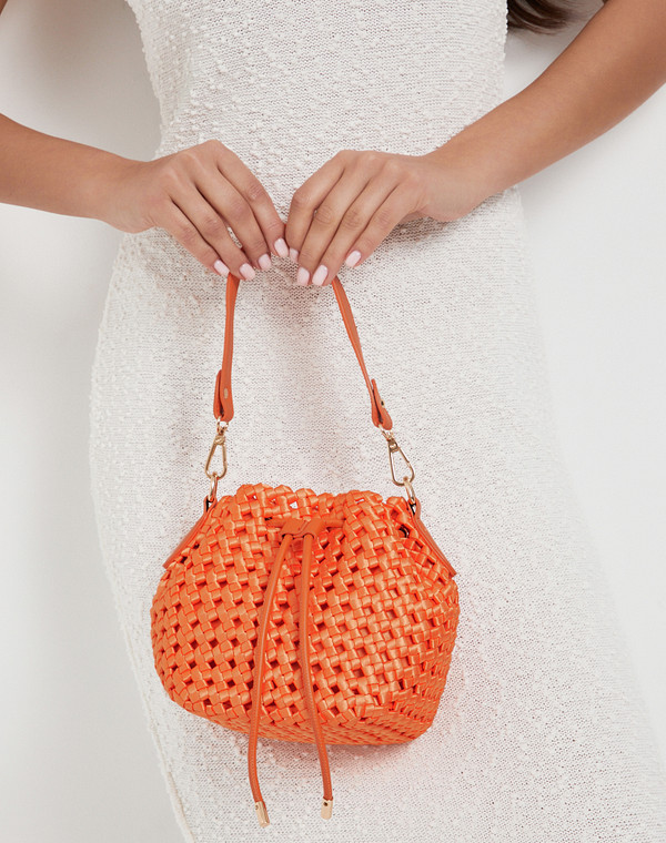 Оранжевая женская сумка 2990₽