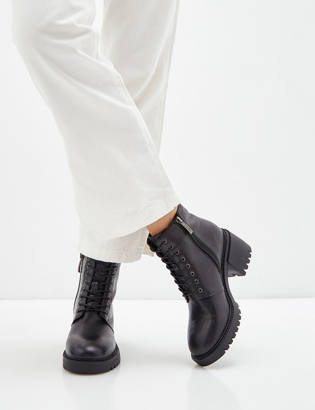 Черные женские ботинки MASCOTTE 15-120421-3199M | ракурс 1