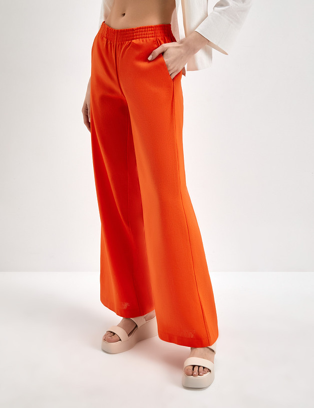 Женские льняные брюки оранжевого цвета MASCOTTE 790-3117-2713 | ракурс 3