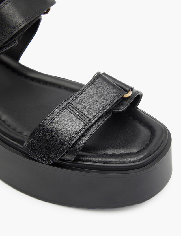 Черные женские сандалии на платформе MASCOTTE 233-3183711-0102 | ракурс 6