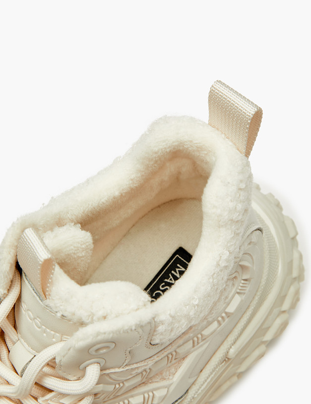 Белые утепленные женские кроссовки MASCOTTE 234-323621-0401 | ракурс 6
