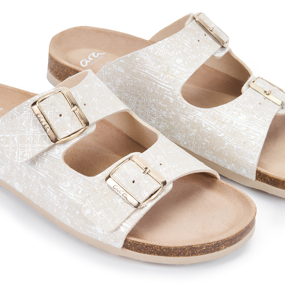 

ARA, Коричневый