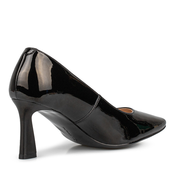 Черные кожаные лакированные туфли на фигурном каблуке для женщин «Томас Мюнц»