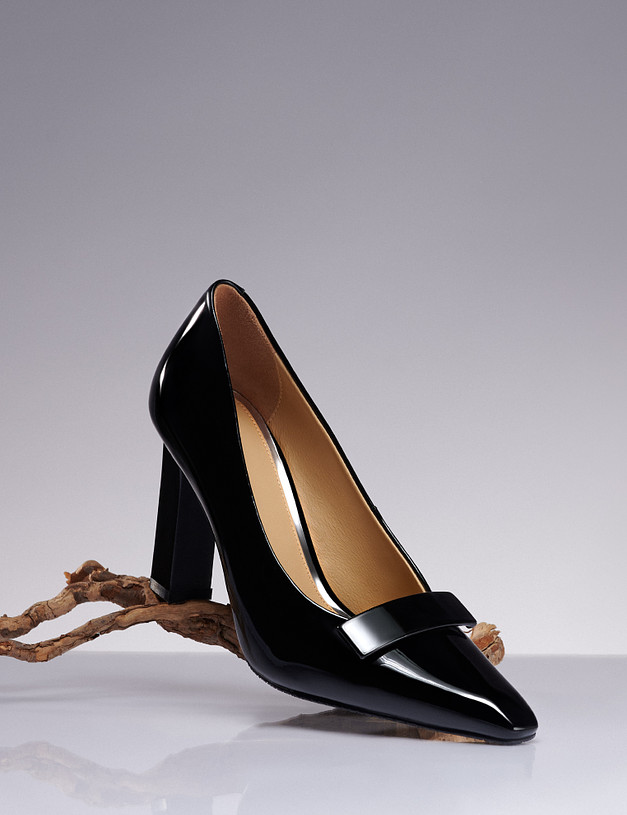 Черные лакированные женские туфли MASCOTTE 172-3202512-3701M | ракурс 1