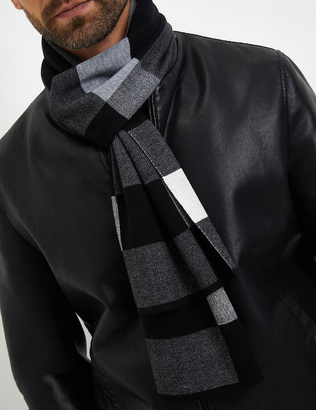 Черный мужской шарф MASCOTTE 766-3206-2402 | ракурс 1