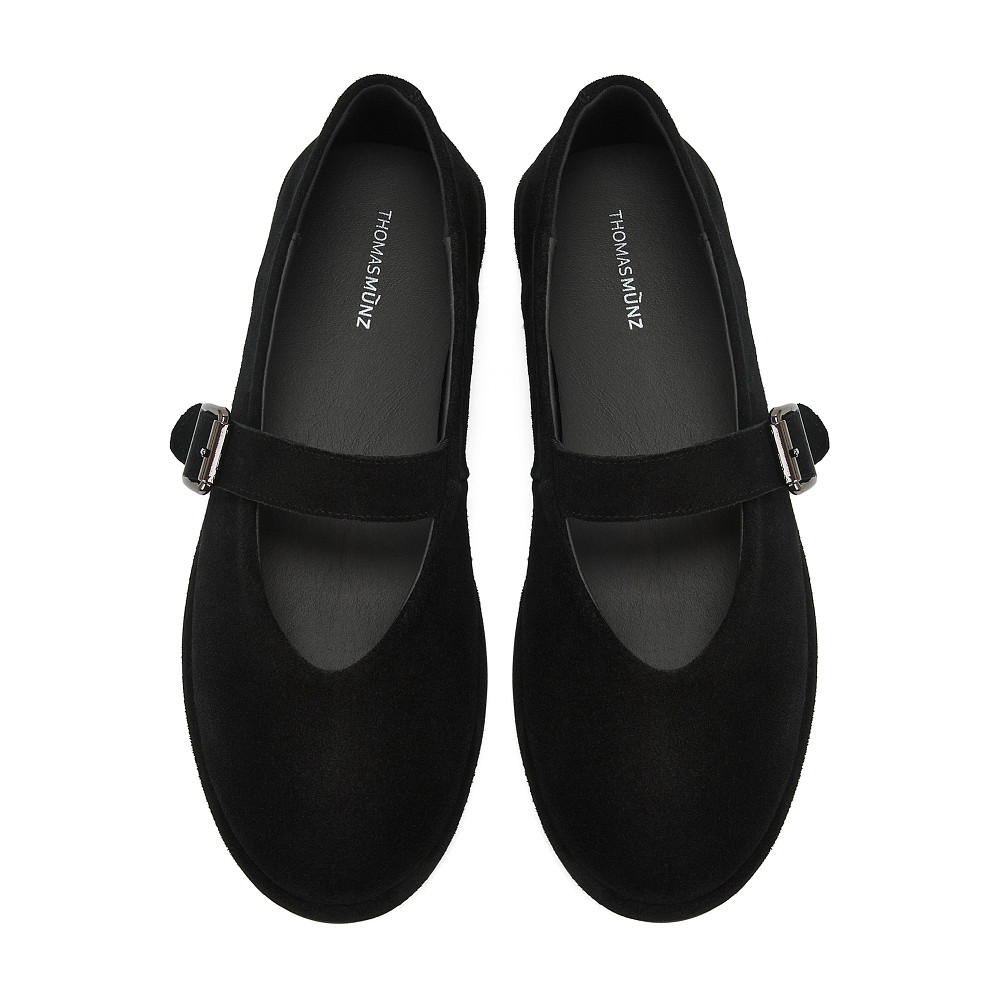 

Thomas Munz, Черный