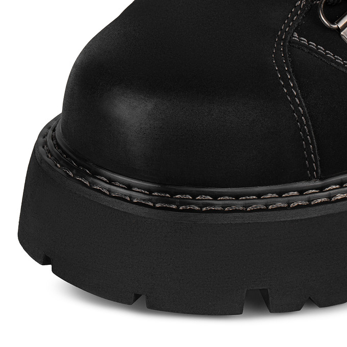 Черные женские ботинки "Томас Мюнц" из спилка