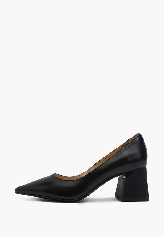 Черные кожаные женские туфли на квадратном каблуке