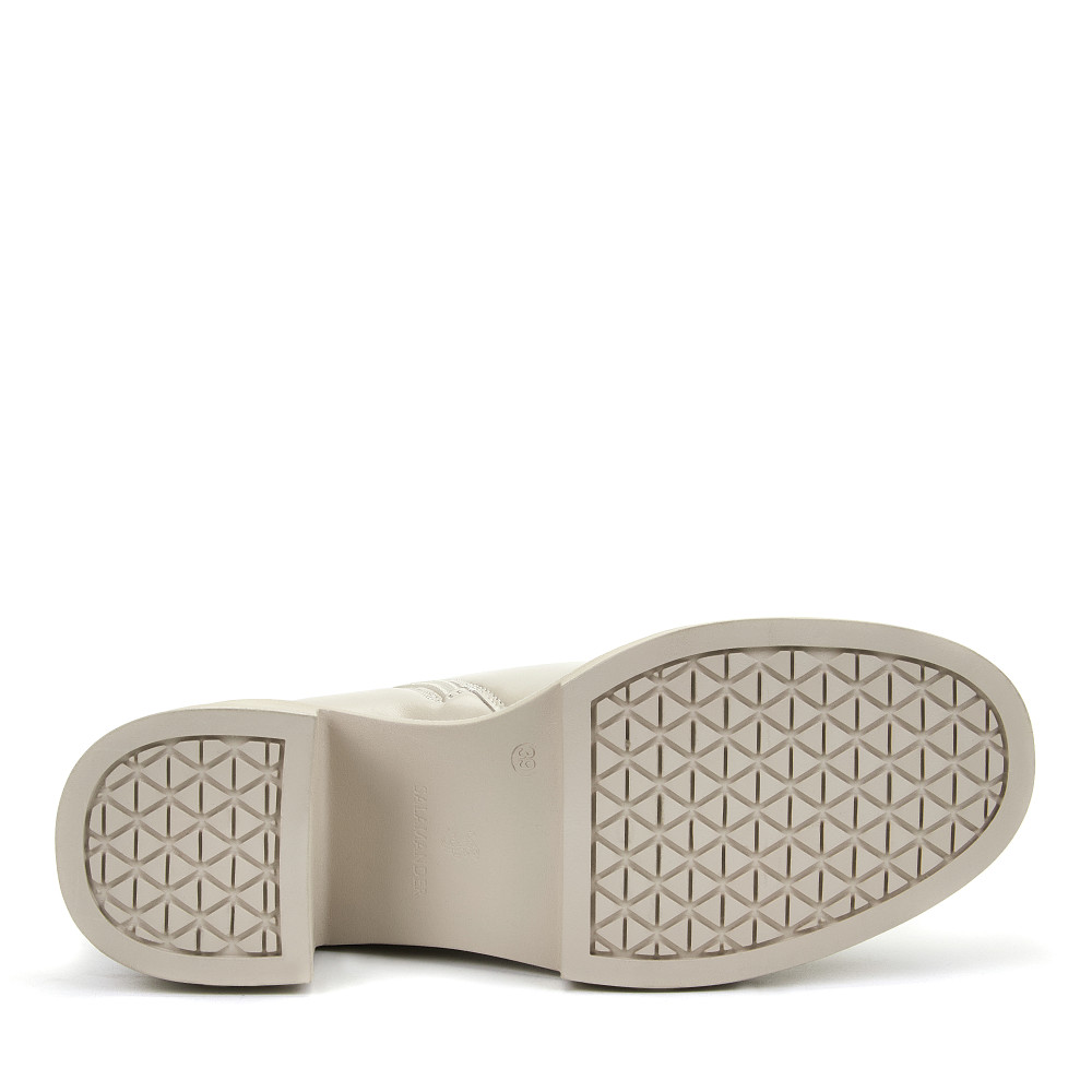 

SALAMANDER, Молочный