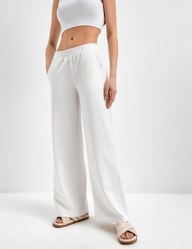 Белые женские брюки с эластичным поясом MASCOTTE 790-3112-2601 | ракурс 3