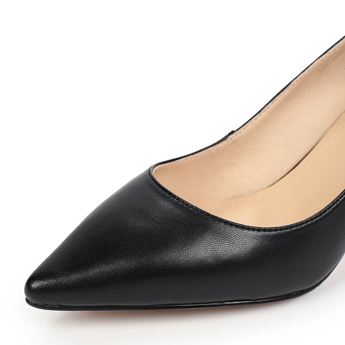 Черные кожаные женские туфли-лодочки с позолоченным каблуком «Томас Мюнц»