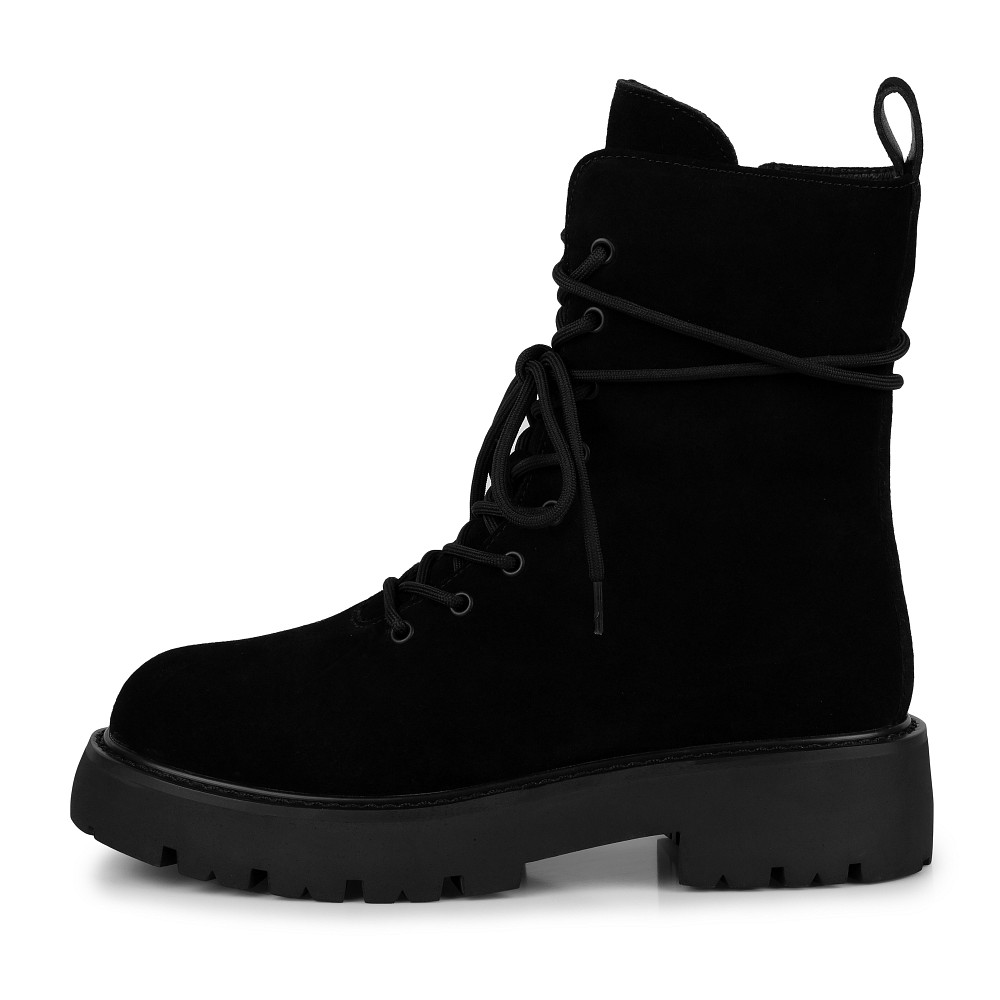 

Thomas Munz, Черный