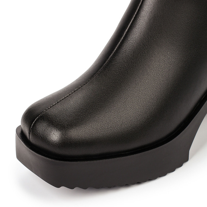 Черные кожаные ботинки на каблуке «Томас Мюнц»