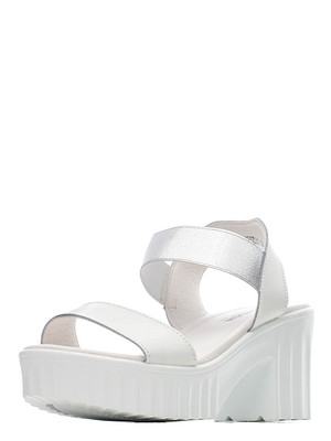 

Босоножки женские ZENDEN comfort, Белый