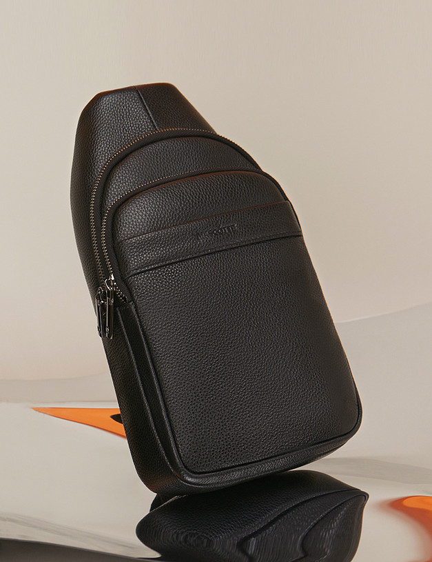 Черная мужская сумка-слинг MASCOTTE 602-3204-102 | ракурс 1