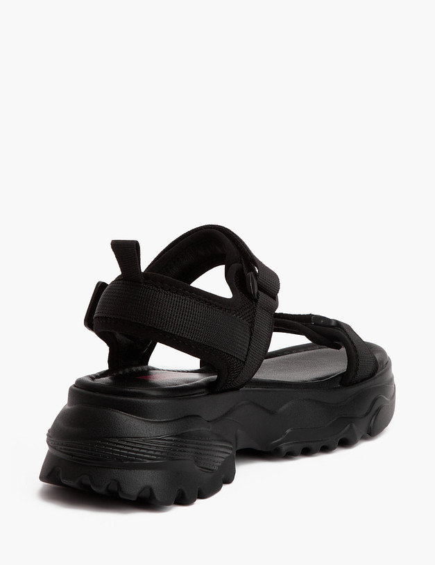 Черные женские сандалии на массивной подошве MASCOTTE 234-315511-0202 | ракурс 3