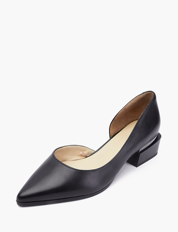 Черные женские туфли на фактурном каблуке MASCOTTE 126-212611-0502 | ракурс 2
