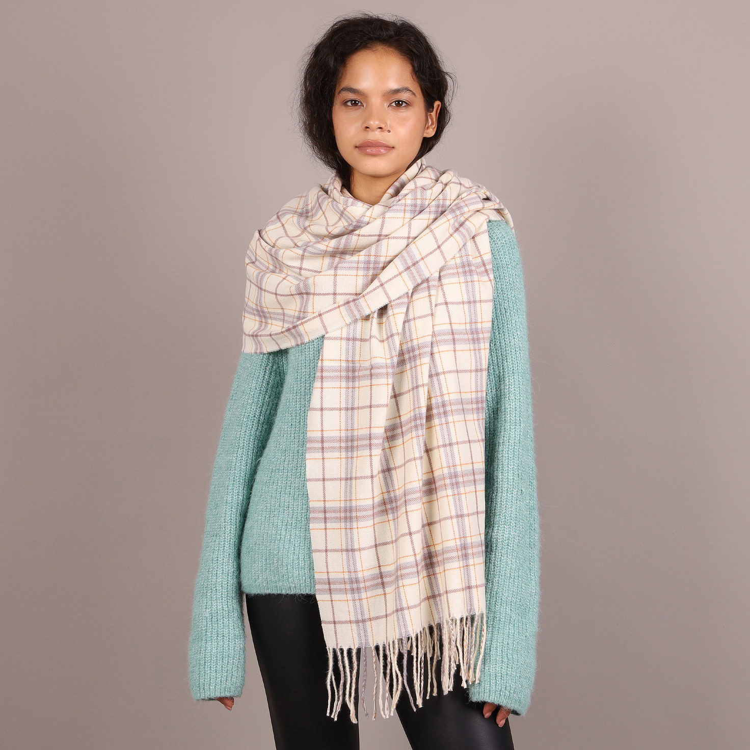 Палантин женский ZENDEN YU-32-LNA02-019 фото