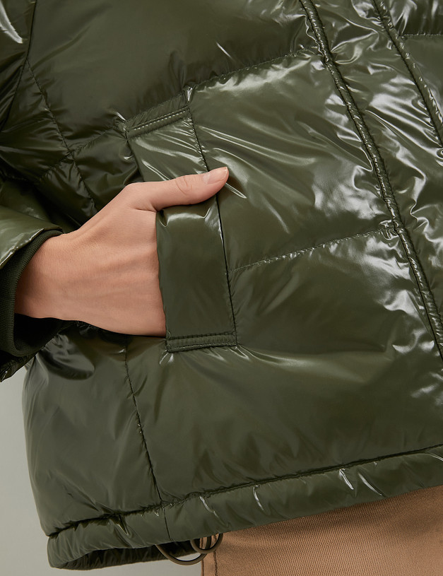 Зеленая женская дутая куртка MASCOTTE 234-3301-2404 | ракурс 6