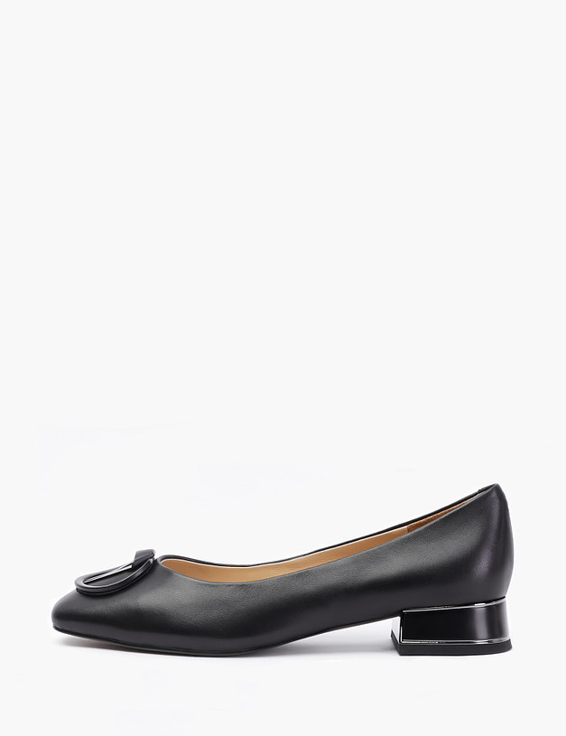 Черные женские туфли на низком каблуке MASCOTTE 126-210511-0502 | ракурс 1