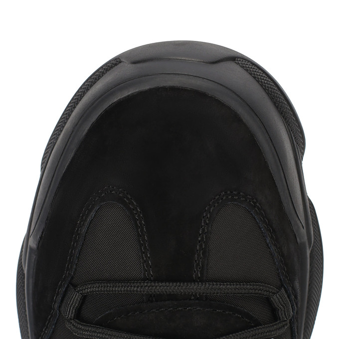 Черные женские кожаные кроссовки О2