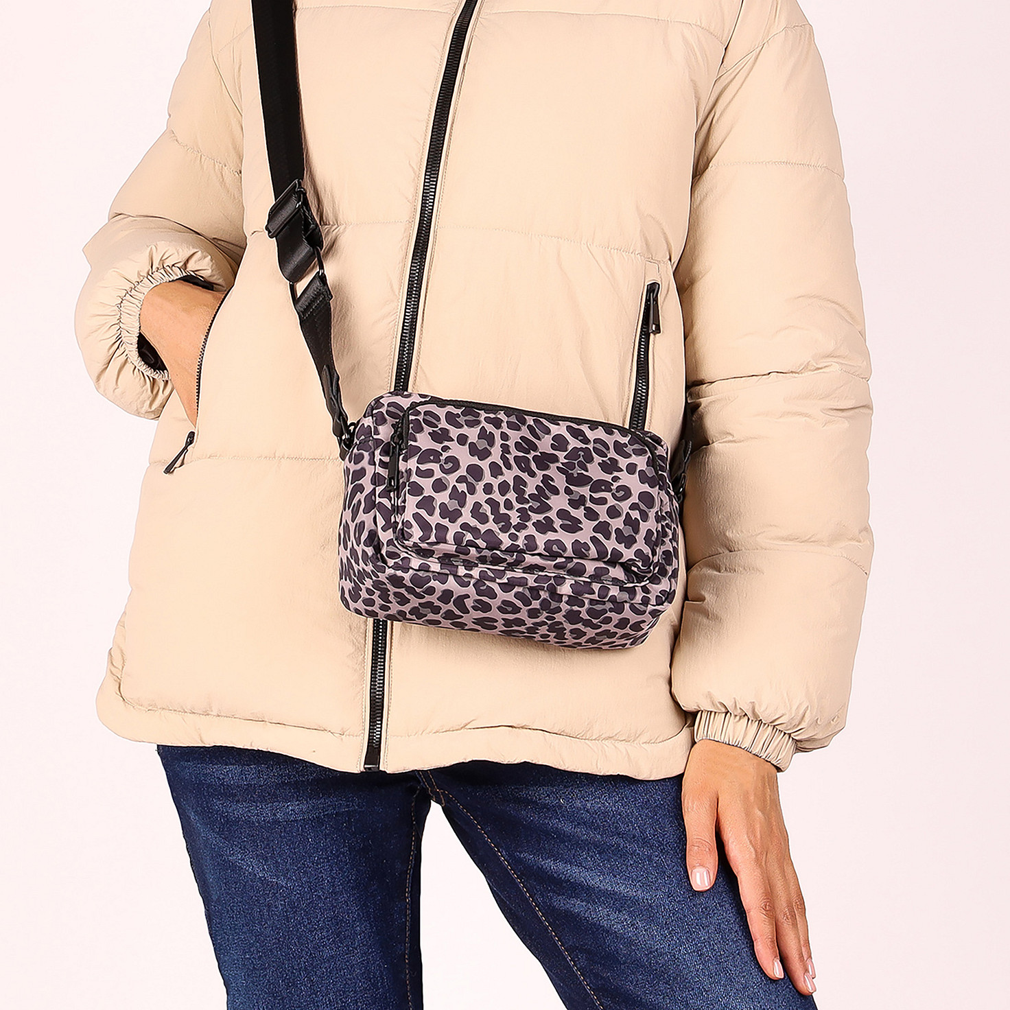 Сумки через плечо женская INSTREET RM-42BWC-022 фото