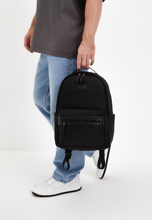 Черный мужской рюкзак