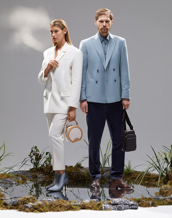 Серые женские ботильоны из кожи 8990₽