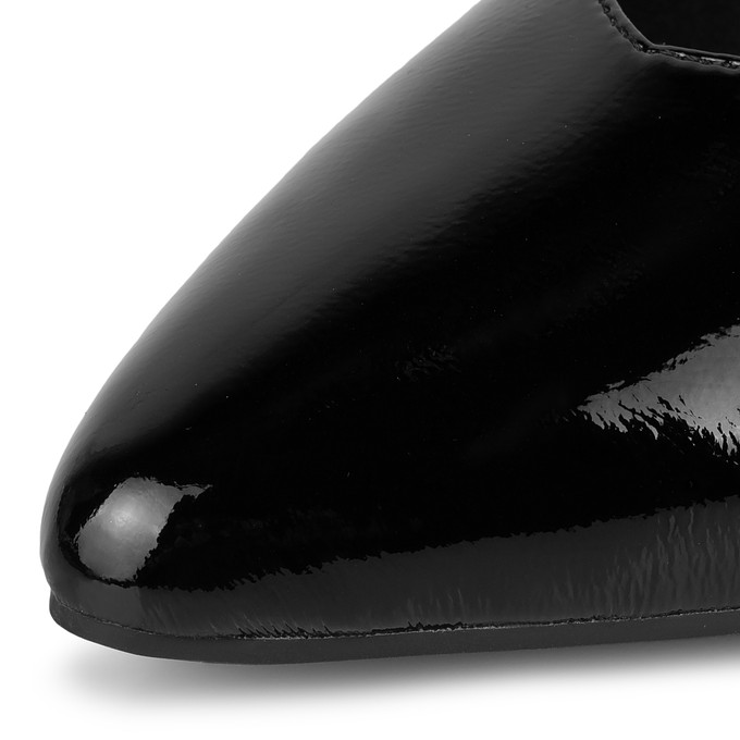 Черные кожаные женские туфли с острым мысом на небольшом каблуке «Томас Мюнц»