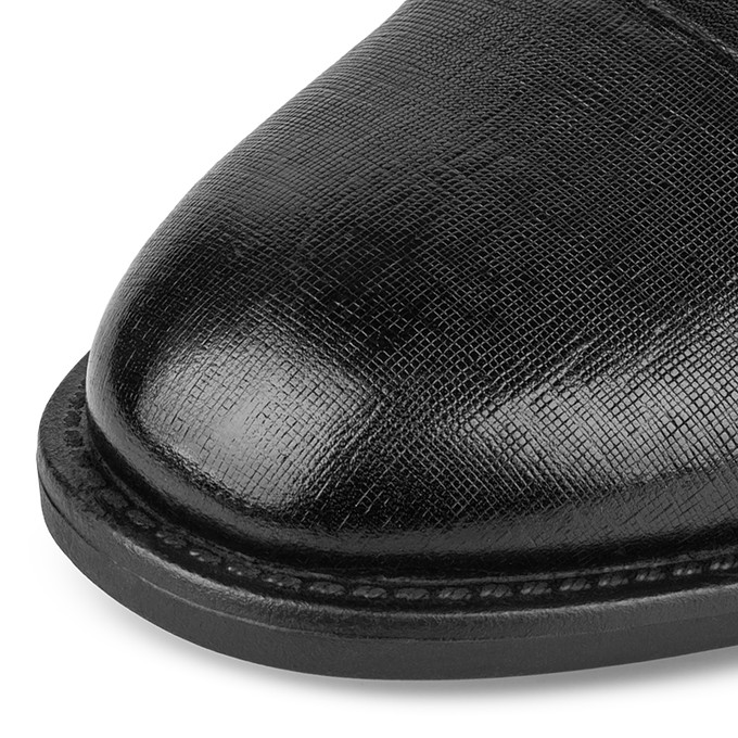 Кожаные мужские туфли черного цвета Salamander