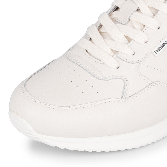 Белые мужские кожаные кроссовки в стиле «нулевых» «Томас Мюнц»