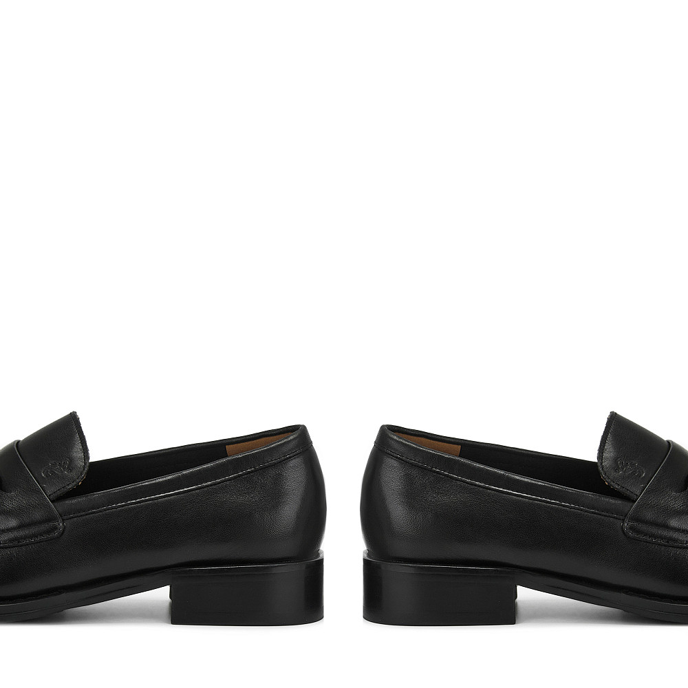 

SALAMANDER, Черный