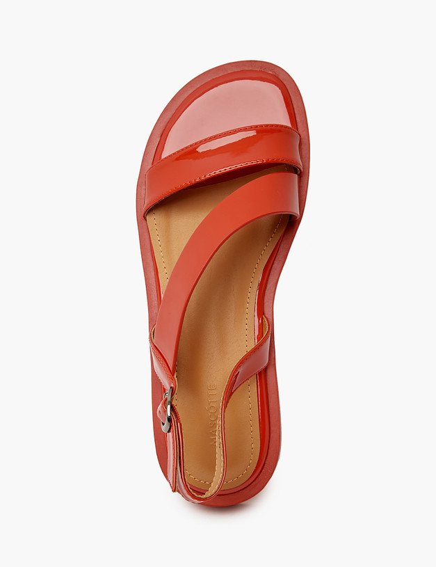 Красные лакированные женские сандалии MASCOTTE 94-410211-0705 | ракурс 4
