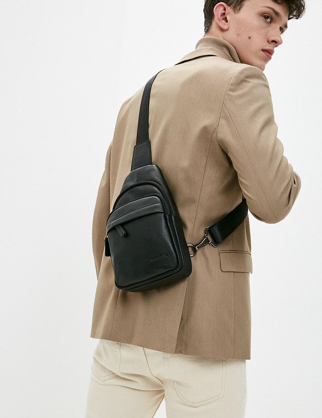 Черная мужская сумка-слинг MASCOTTE 604-1121-102 | ракурс 1