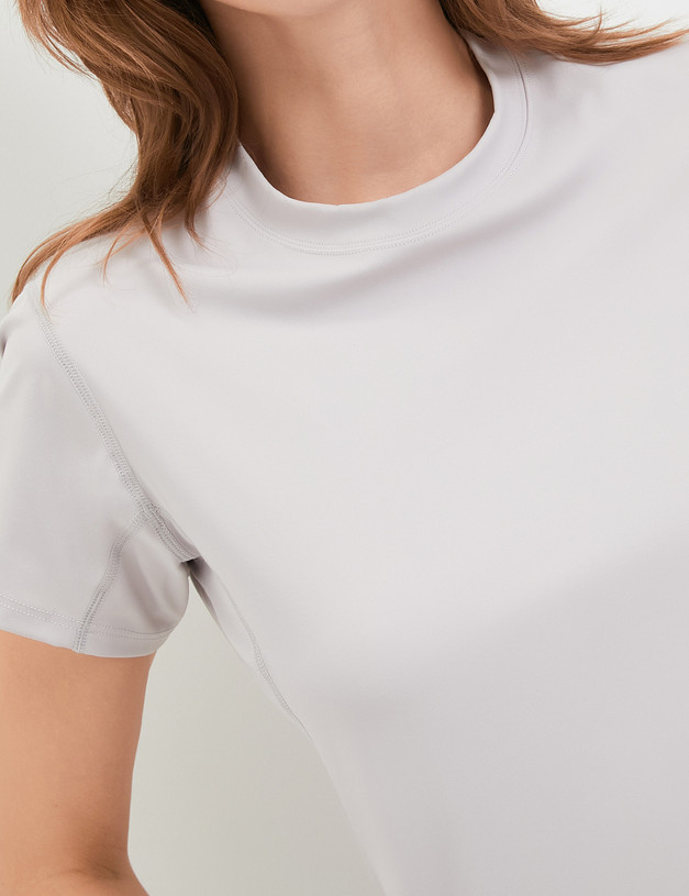 Женская спортивная футболка серо-сиреневого цвета MASCOTTE 234-3339-2407 | ракурс 4