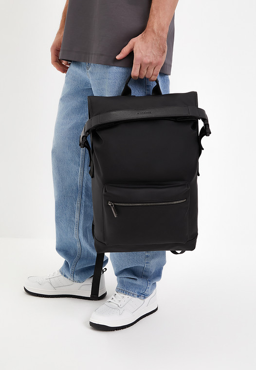 Черный мужской рюкзак