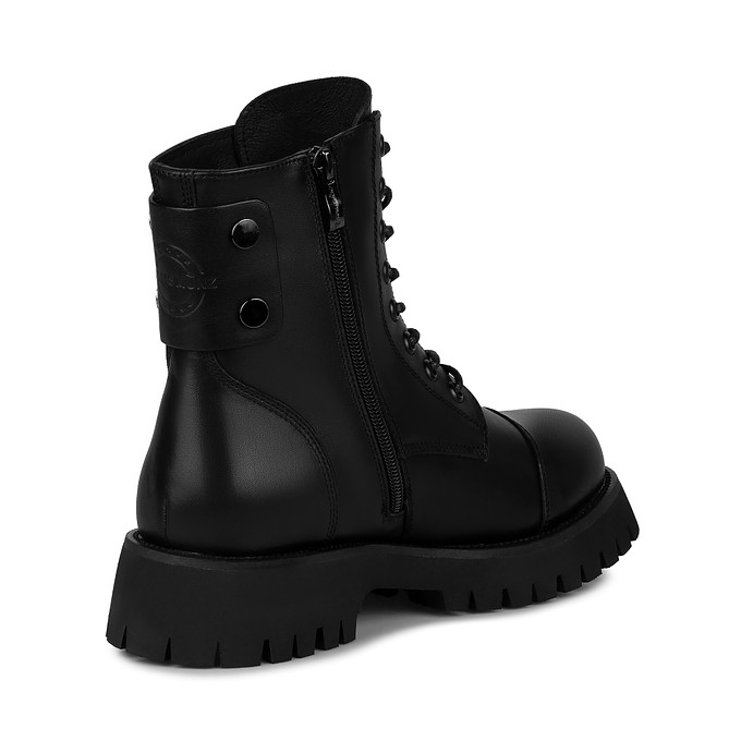 Черные кожаные женские ботинки на шнуровке "Томас Мюнц"