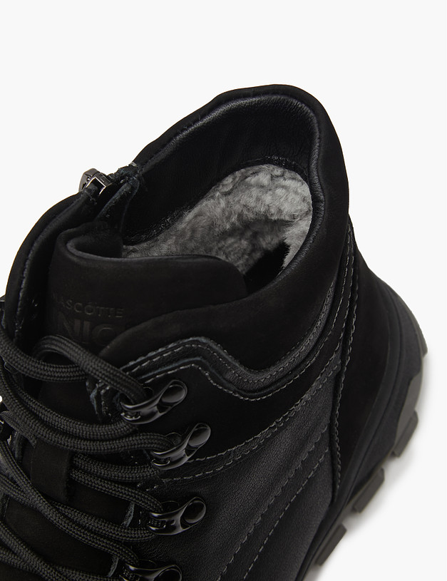 Черные зимние ботинки для мальчиков из кожи и нубука MASCOTTE 98-320731-0302 | ракурс 7