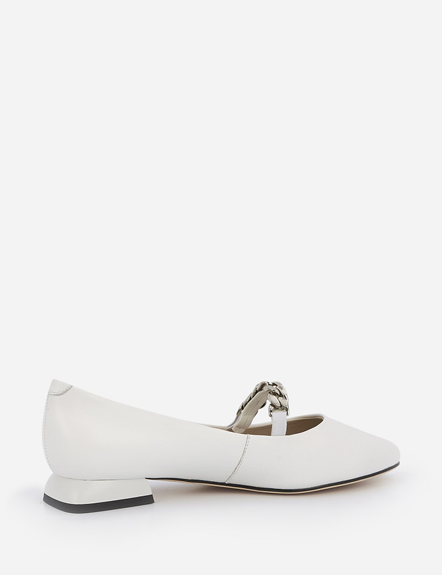 Белые женские туфли на низком каблуке MASCOTTE 126-120212-0501 | ракурс 4