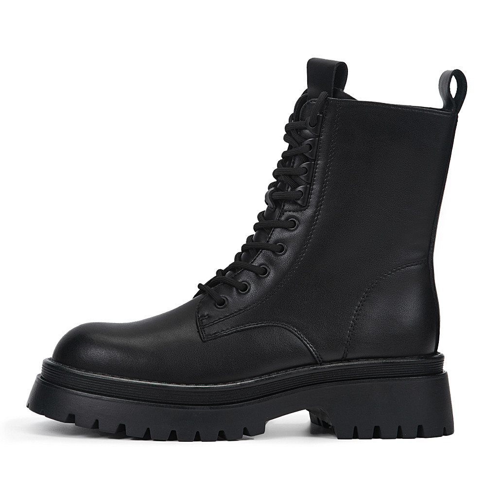 

Thomas Munz, Черный