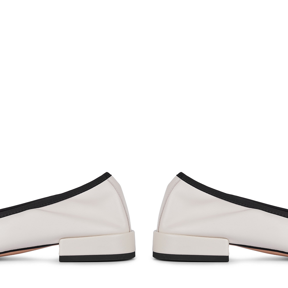 

SALAMANDER, Молочный