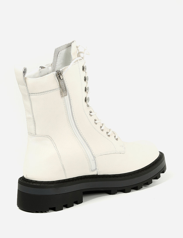 Белые женские ботинки MASCOTTE 58-122622-0101 | ракурс 4