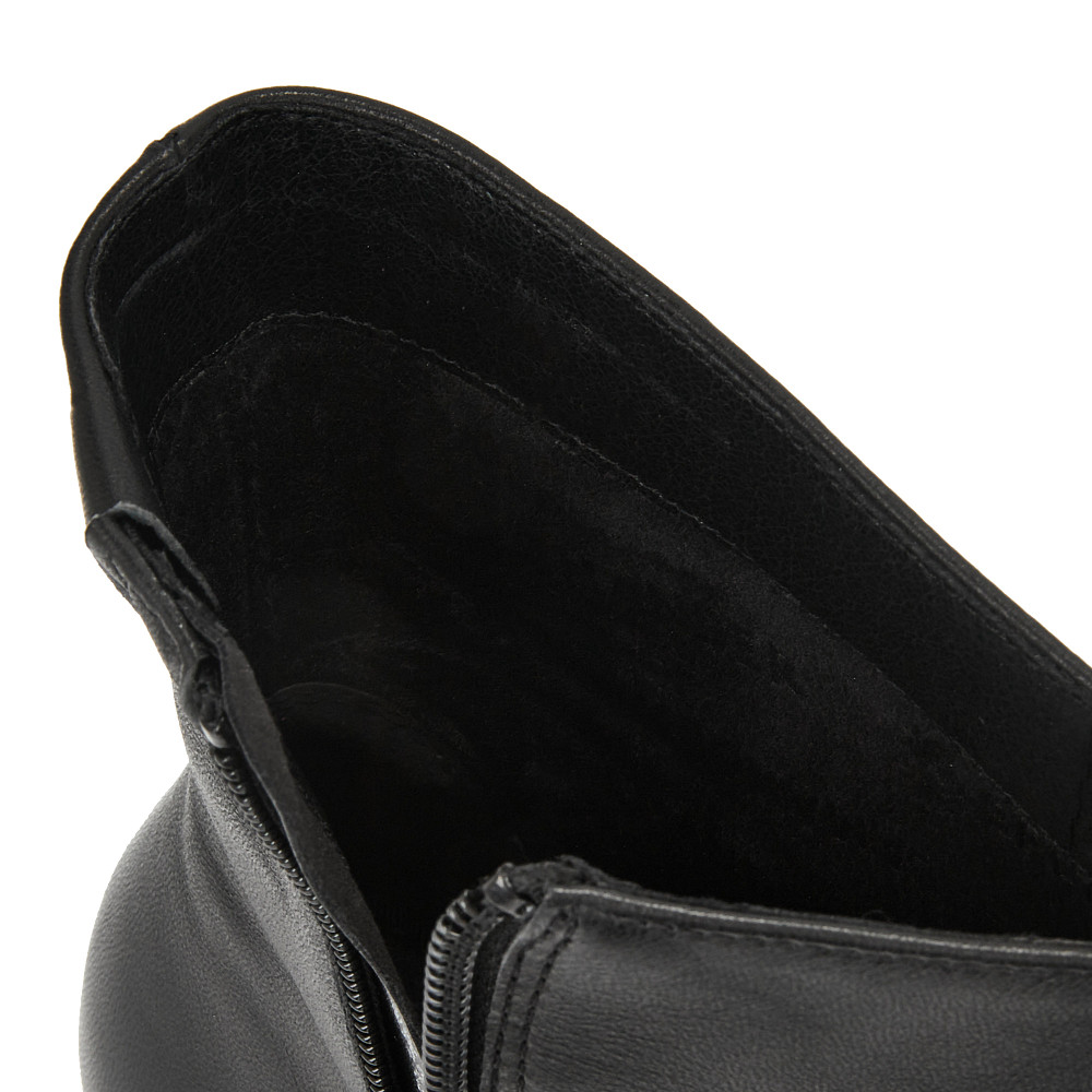 

SALAMANDER, Черный