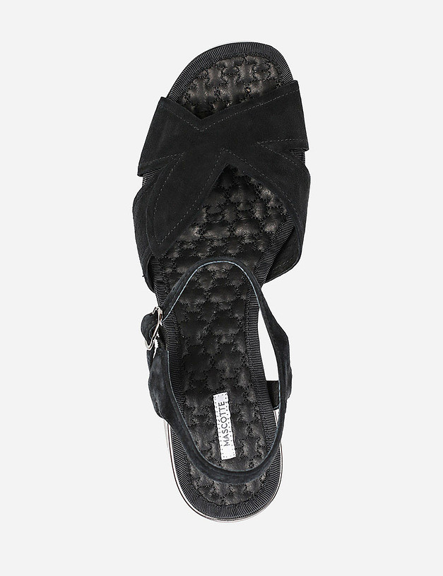Черные босоножки на низком каблуке MASCOTTE 09-012511-3605M | ракурс 4