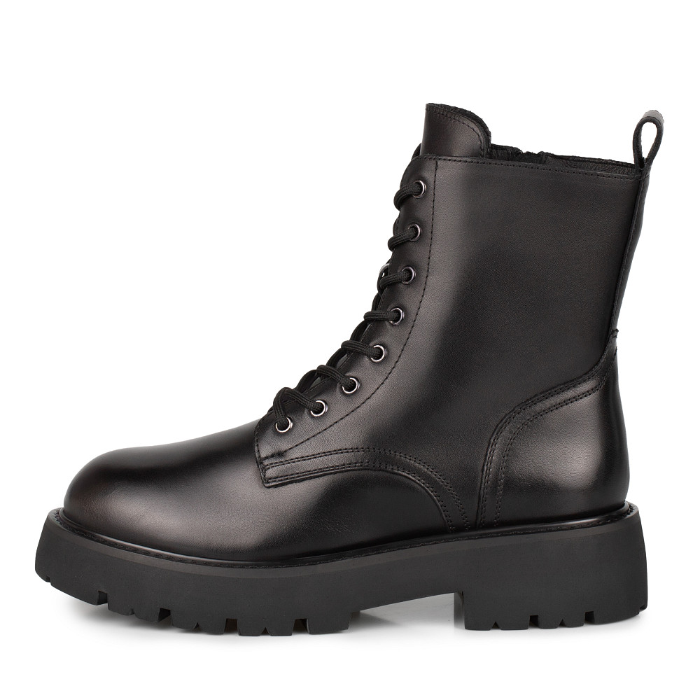 

Thomas Munz, Черный