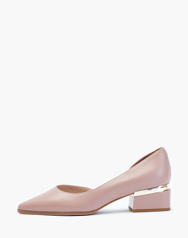 Розовые женские туфли на фактурном каблуке